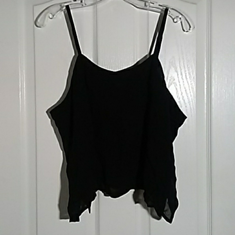 FINAL MARKDOWN Ladies' Raiment Fashions Black Cropped Cami (1X)